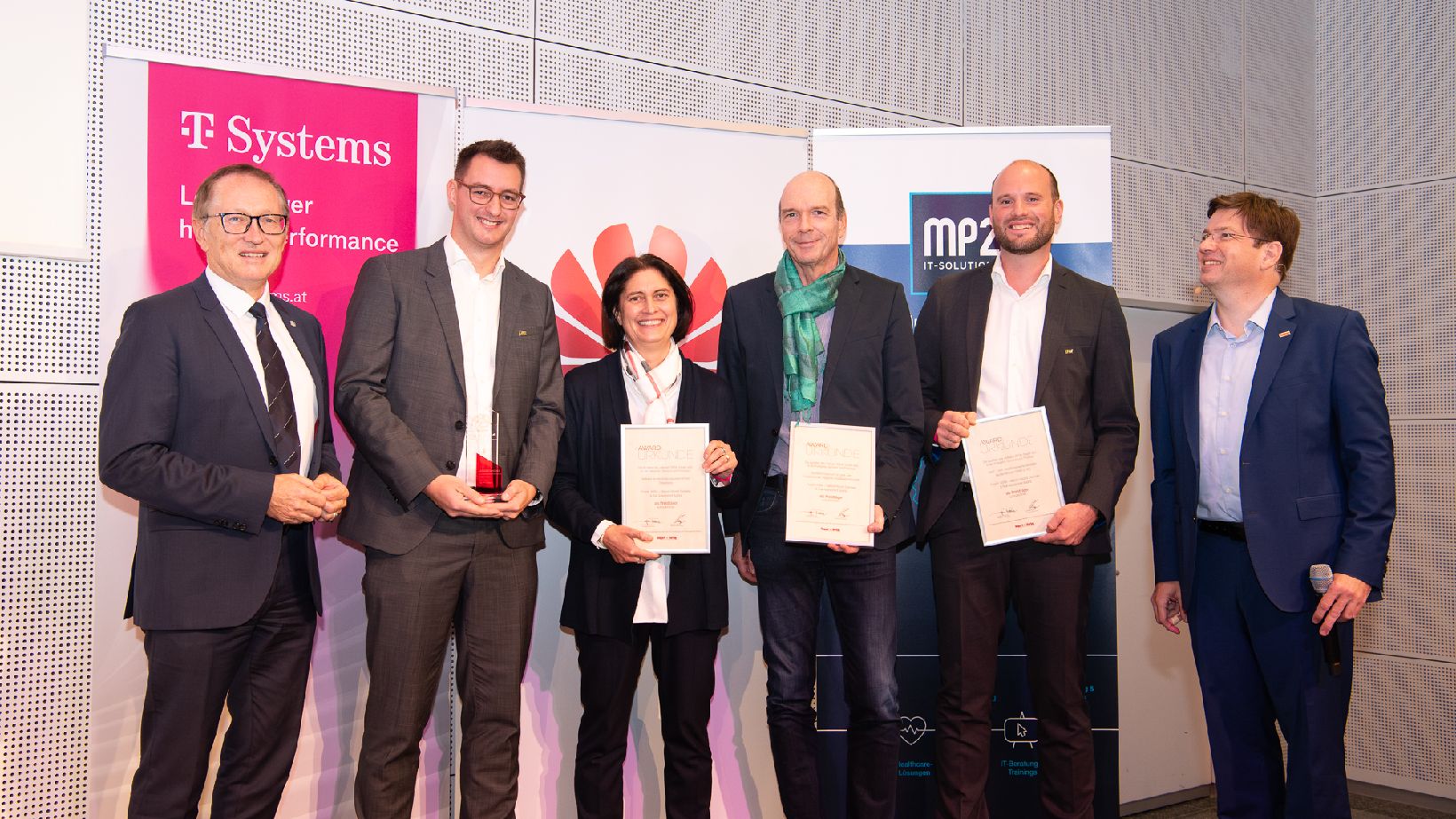 Gruppenfoto eAward Auszeichnung